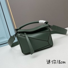 Loewe Puzzle Bags